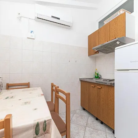 Apartamento 2 Bedroom Amazing In *