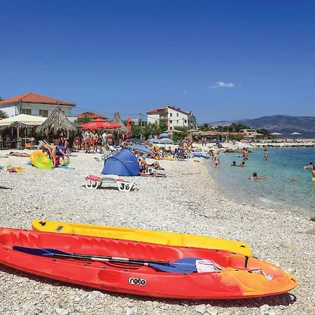 Apartamento 2 Bedroom Amazing In